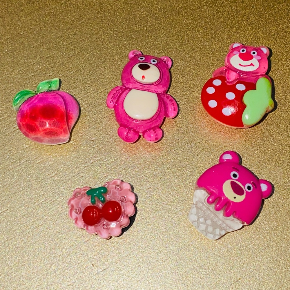 Crocs charms